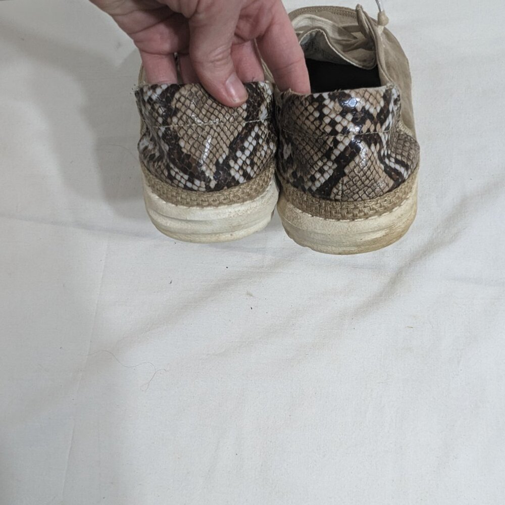 Hey Dude Python Brown Shoes - Picture 4 of 4